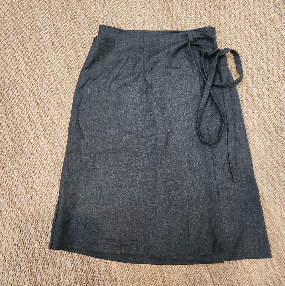 Weekend Max Mara Charcoal Wrap Midi Skirt Size 8